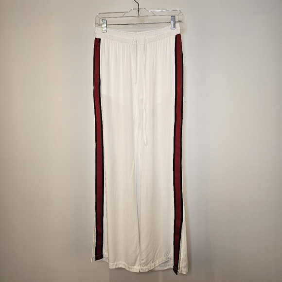 Indigo Rein white with red stripe rayon wide leg side slit beach pants size S US - Picture 4 of 10